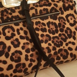 Inc purse light Leo